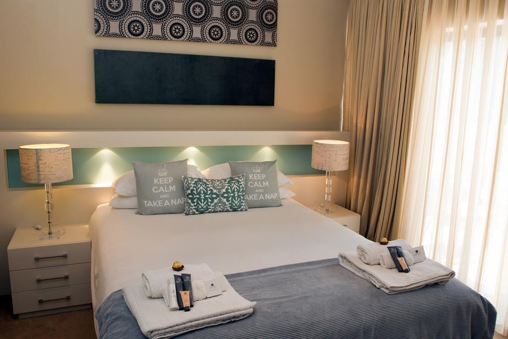 Laluxe Hotel Durban Bagian luar foto