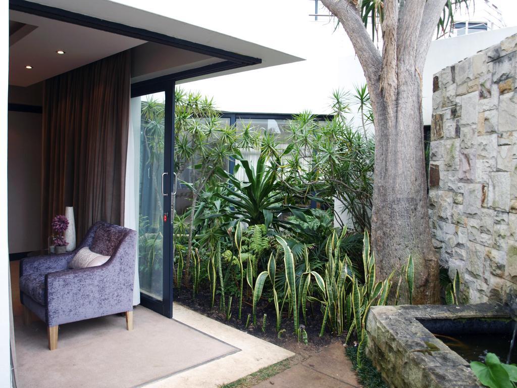 Laluxe Hotel Durban Bagian luar foto